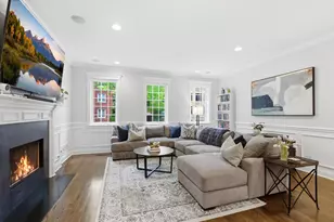 927 W George St, Chicago, IL 60657 - Photo 10