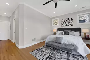 2637 W Belmont Ave, Chicago, IL 60618 - Photo 14