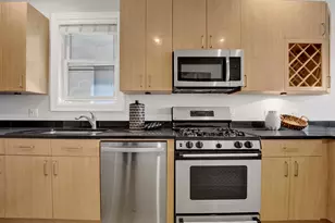 2637 W Belmont Ave, Chicago, IL 60618 - Photo 10