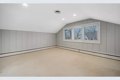 120 E 8th Street, Hinsdale, IL 60521 - Photo 6