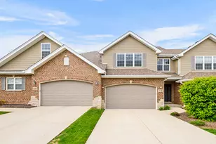 11138 Alpine Ln, Orland Park, IL 60467 - Photo 2