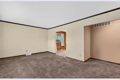 1801 Pinewood Lane, Joliet, IL 60433 - Photo 4