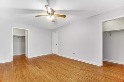 446 Irvine Court, Wheeling, IL 60090 - Photo 4