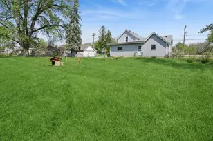 312 W Railroad St, Kingston, IL 60145 - Photo 16
