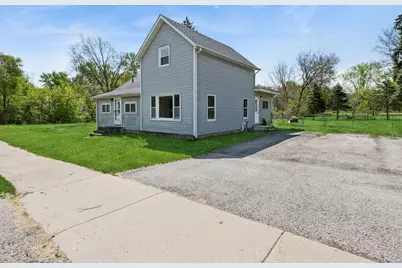 312 W Railroad Street, Kingston, IL 60145 - Photo 2