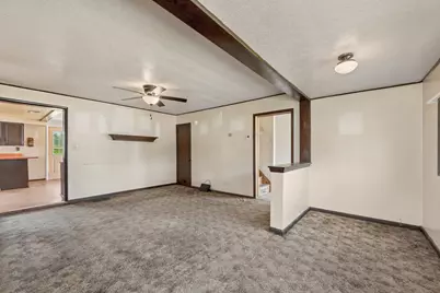 312 W Railroad Street, Kingston, IL 60145 - Photo 4