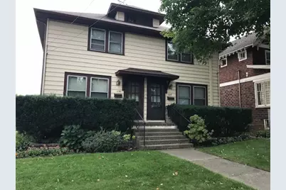 630 N 1st Street, Libertyville, IL 60048 - Photo 1
