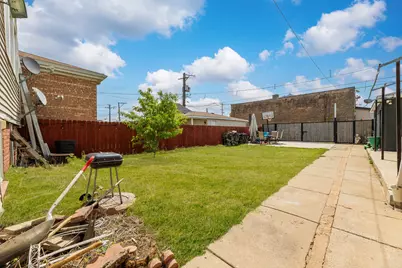 5633 W 64th Place W, Chicago, IL 60638 - Photo 24