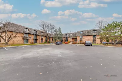 7 Oak Creek Drive #3703, Buffalo Grove, IL 60089 - Photo 2