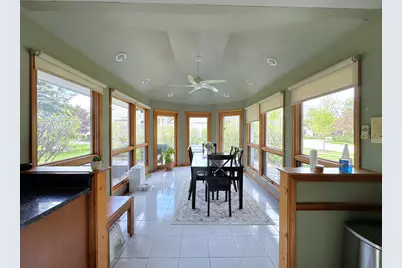 623 Steamboat Road, Naperville, IL 60565 - Photo 10