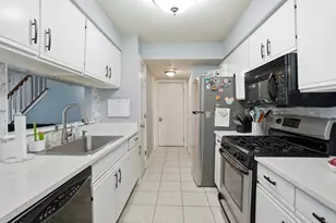16030 84th Ave, Tinley Park, IL 60487 - Photo 4