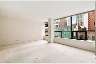 110 E Delaware Place #704, Chicago, IL 60611 - Photo 12