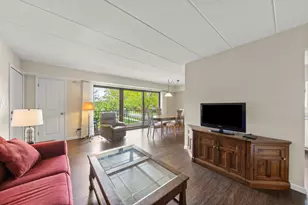 8810 W 140th St, Orland Park, IL 60462 - Photo 2