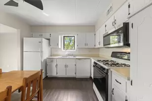 8810 W 140th St, Orland Park, IL 60462 - Photo 12