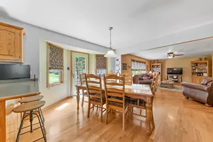 12097 Heinecke Dr, Mokena, IL 60448 - Photo 8