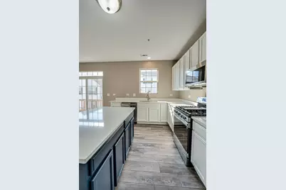 3783 Bailey Road #3783, Yorkville, IL 60560 - Photo 6
