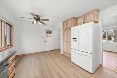 8719 Olympic Drive, Bridgeview, IL 60455 - Photo 6