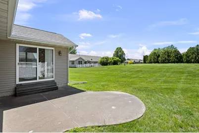 208 Brookview Lane, Durant, IA 52747 - Photo 32