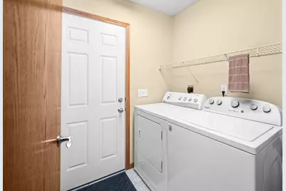 208 Brookview Lane, Durant, IA 52747 - Photo 18