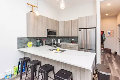 2317 N Clark Street #207, Chicago, IL 60614 - Photo 4