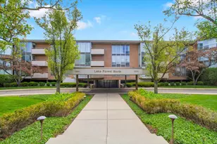 1301 N Western Ave, Lake Forest, IL 60045 - Photo 2