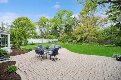 326 Jeffery Lane, Northfield, IL 60093 - Photo 32