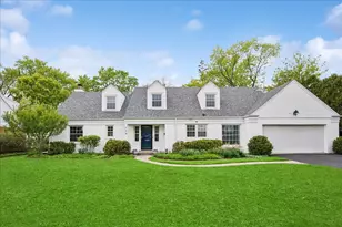 326 Jeffery Ln, Northfield, IL 60093 - Photo 1