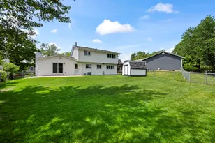 4095 Victoria Dr, Hoffman Estates, IL 60192 - Photo 24