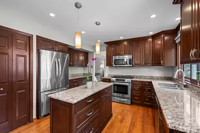 4095 Victoria Drive, Hoffman Estates, IL 60192 - Photo 4