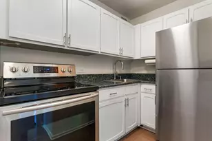 777 N Michigan Ave, Chicago, IL 60611 - Photo 8