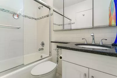 777 N Michigan Avenue #2105, Chicago, IL 60611 - Photo 12