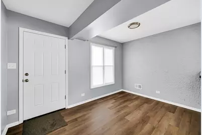 1793 Queensbury Circle #0, Hoffman Estates, IL 60169 - Photo 14