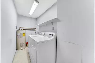 561 Greenwood Road #A, Glenview, IL 60025 - Photo 12