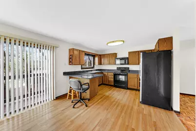 561 Greenwood Road #A, Glenview, IL 60025 - Photo 8