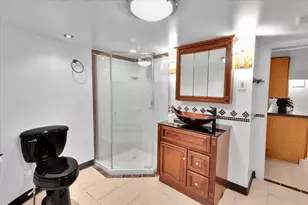 7545 S Carpenter St, Chicago, IL 60620 - Photo 12
