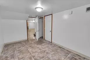 7545 S Carpenter St, Chicago, IL 60620 - Photo 20