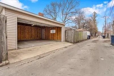 7545 S Carpenter Street, Chicago, IL 60620 - Photo 30