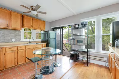 11349 S Saint Lawrence Avenue, Chicago, IL 60628 - Photo 8