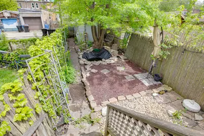 11349 S Saint Lawrence Avenue, Chicago, IL 60628 - Photo 18