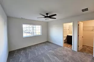 2049 Stuttle Rd, Batavia, IL 60510 - Photo 8