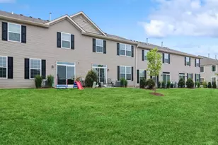 2049 Stuttle Rd, Batavia, IL 60510 - Photo 14