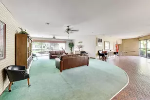 5840 W 104th St, Oak Lawn, IL 60453 - Photo 6