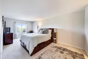 5840 W 104th St, Oak Lawn, IL 60453 - Photo 16