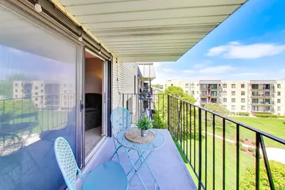 5840 W 104th Street #415, Oak Lawn, IL 60453 - Photo 24