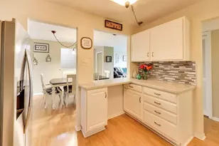 5840 W 104th St, Oak Lawn, IL 60453 - Photo 14