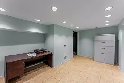 5543 W Diversey Avenue, Chicago, IL 60639 - Photo 18