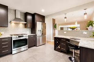 530 Princeton Ln, Deerfield, IL 60015 - Photo 4