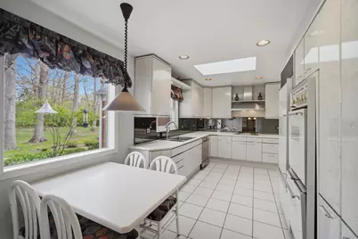 880 Hiawatha Lane, Riverwoods, IL 60015 - Photo 22
