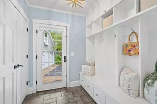 30 Waverly Ave, Clarendon Hills, IL 60514 - Photo 24