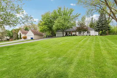 5N780 Kingswood Drive, Saint Charles, IL 60175 - Photo 2